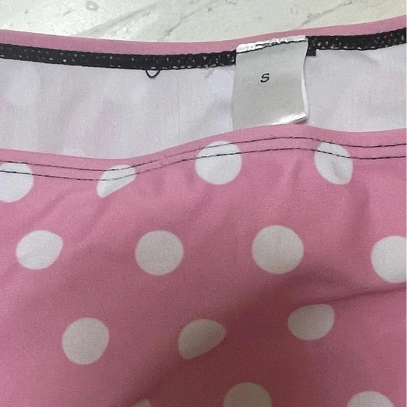 PINK AND WHITE POLKA DOT STRING BIKINI SET SIZE SMALL - Picture 10 of 16